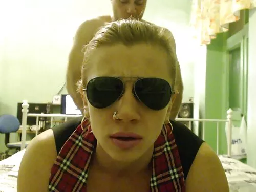 Mamă xxx cu vedete r ...